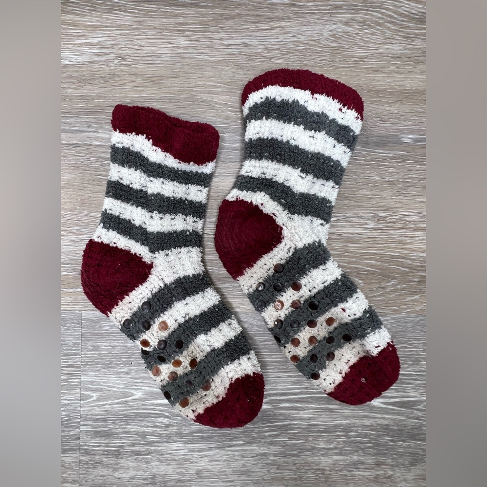 Fuzzy Socks with Gripe Bottom